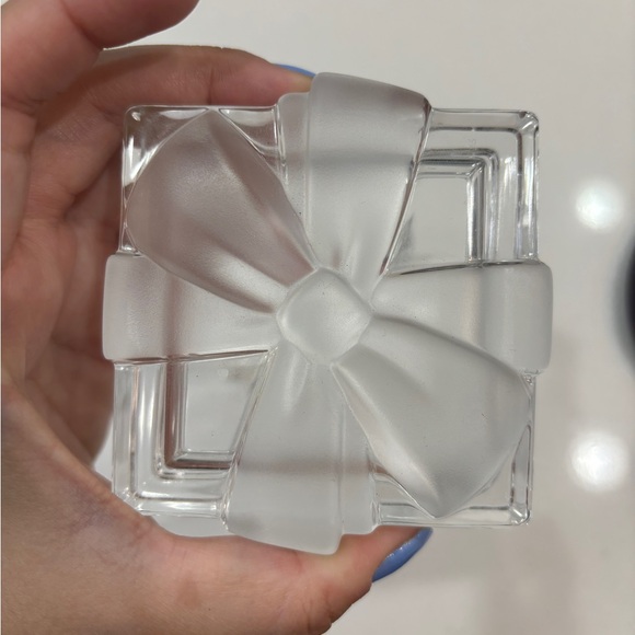 Tiffany & Co. Crystal Glass Box - Picture 10 of 10